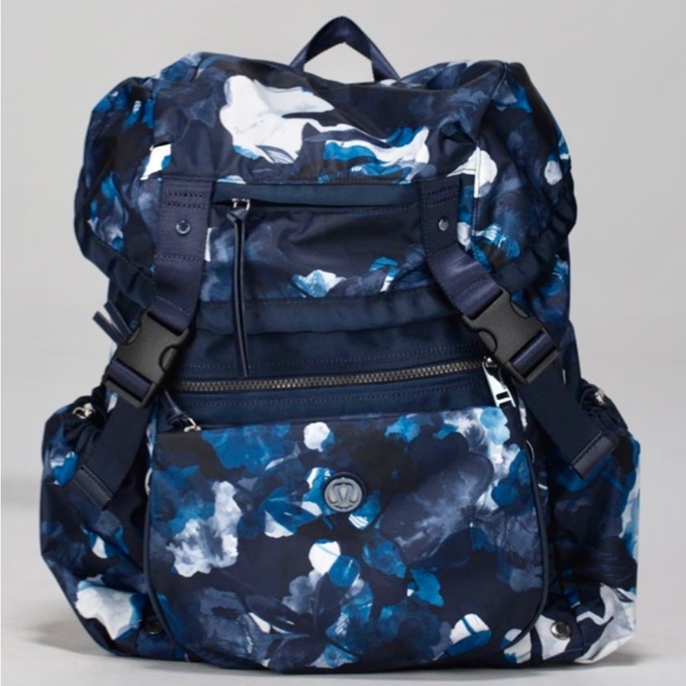 Lululemon Traveling Yogini Rucksack Backpack Gym Yoga Weekend Overnight Bag Blue